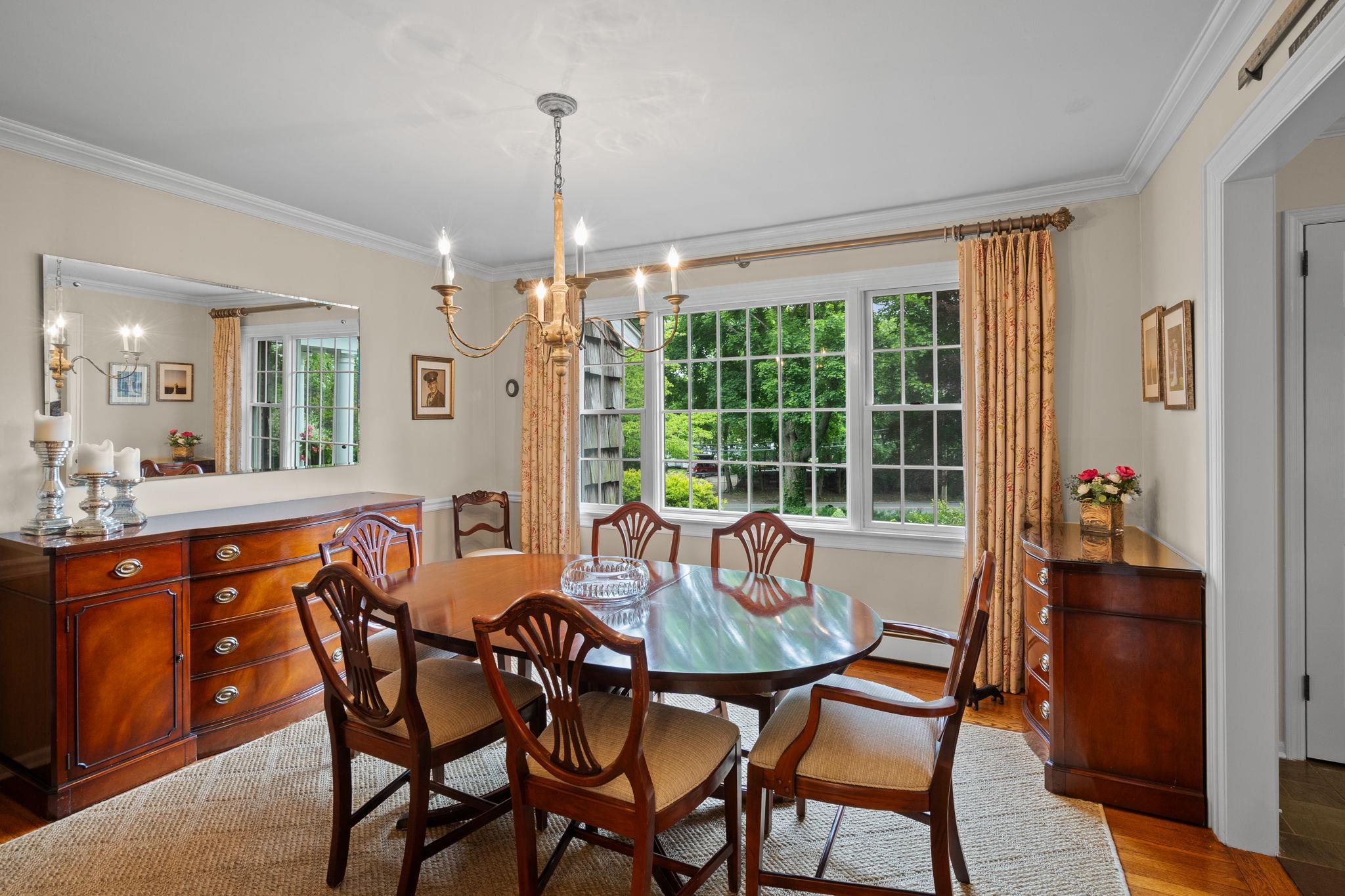 322 West Hills Road, Huntington, New York image 7