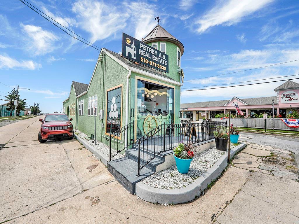 Atlantic Beach, New York 11509, United States, ,Residential,Active,78931