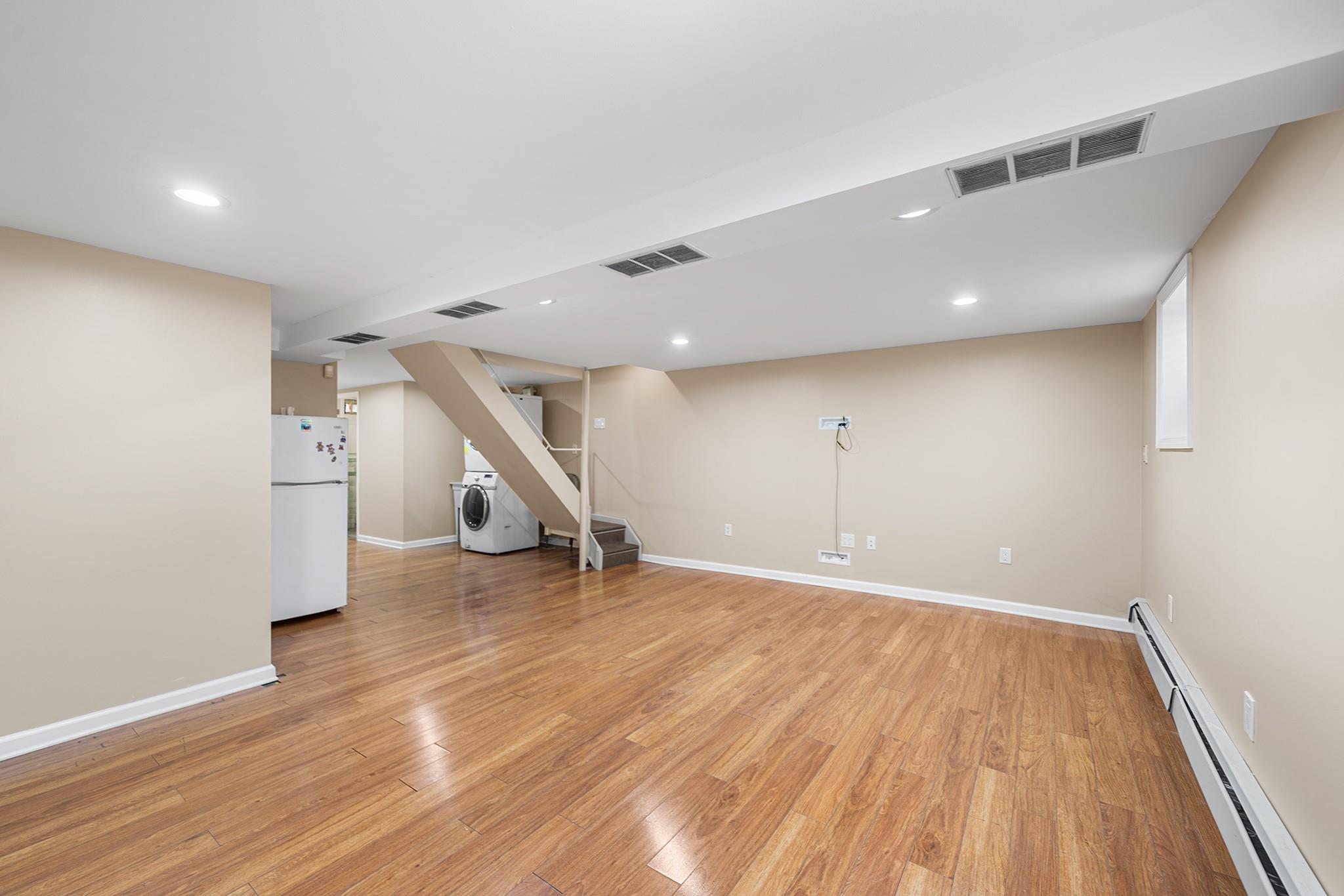 9026 Springfield Boulevard, Queens Village, New York image 18