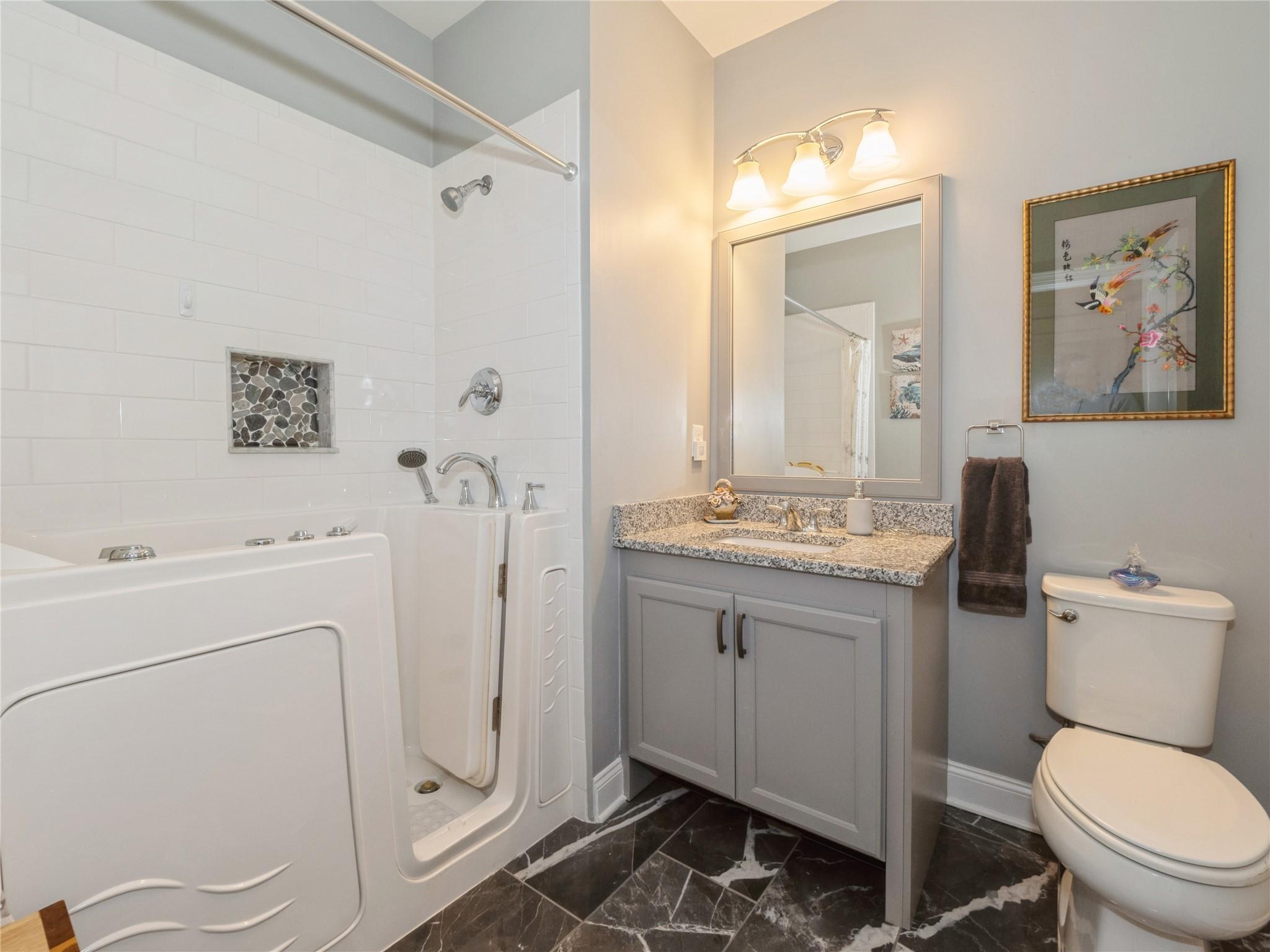821 Regency Drive, Fishkill, New York image 23