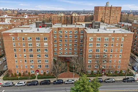 64-11 99 Street 414 Rego Park NY 11374