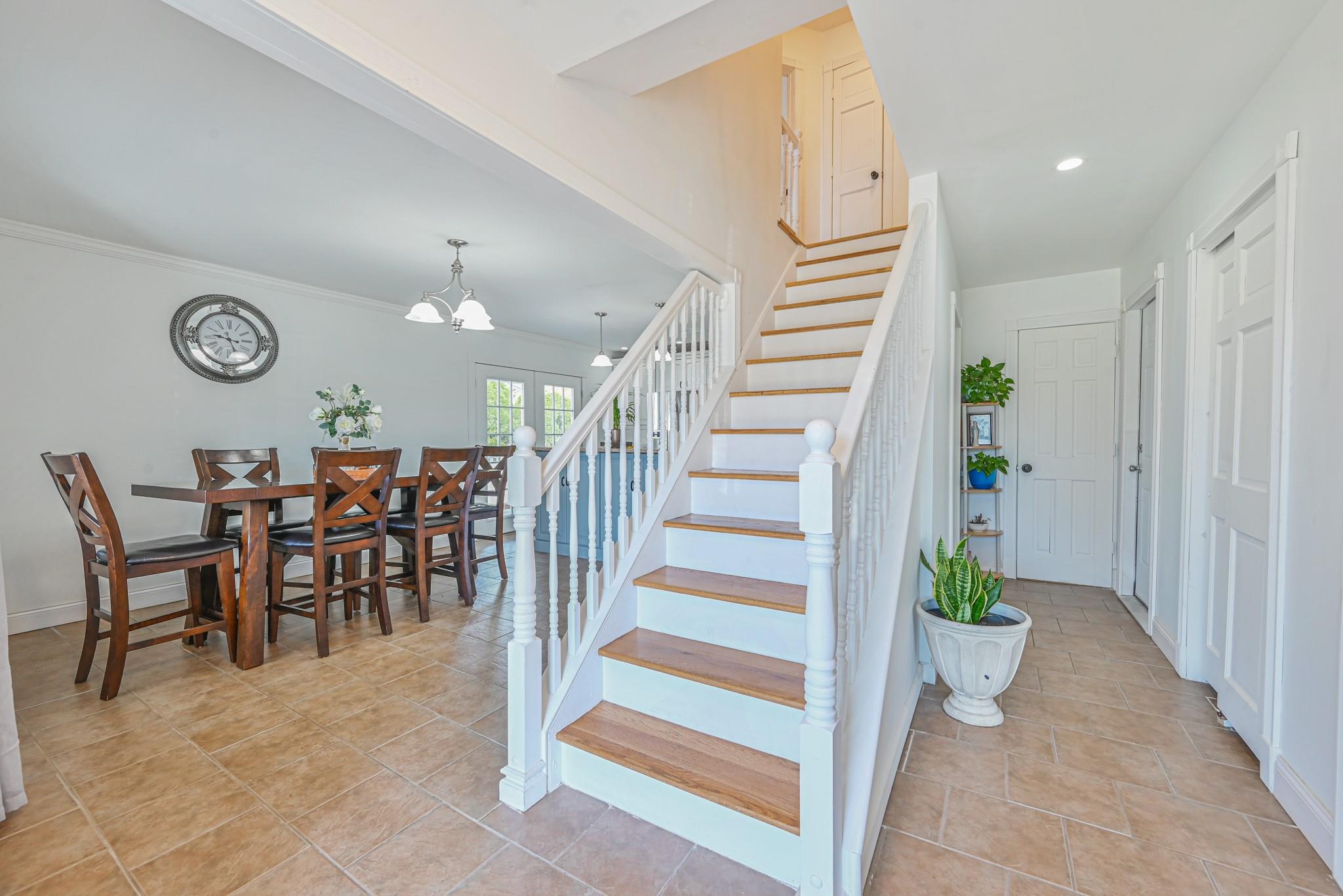 35 Penn Street, Port Jefferson Station, New York image 9