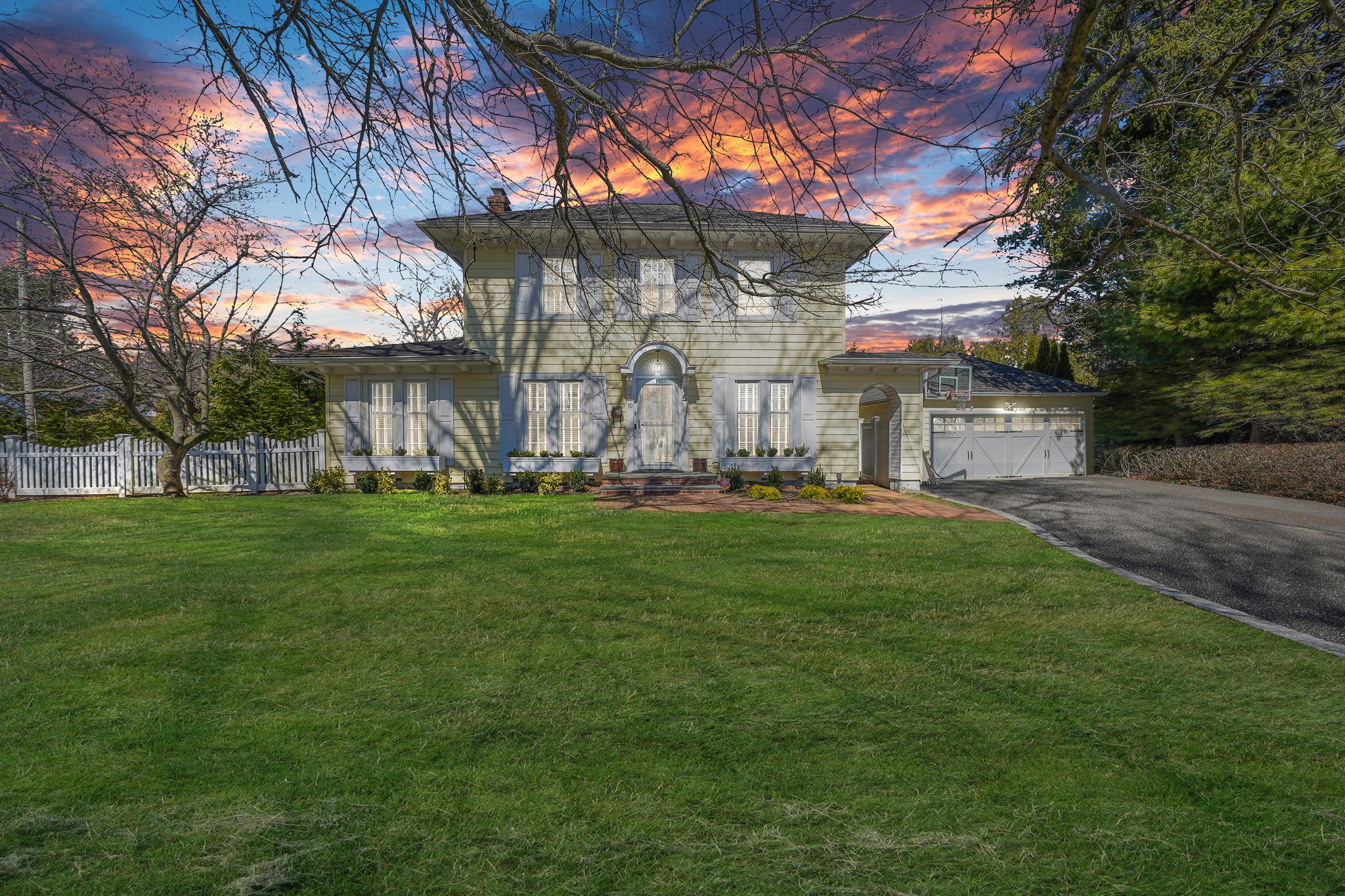10 Church Street, Syosset, New York image 1