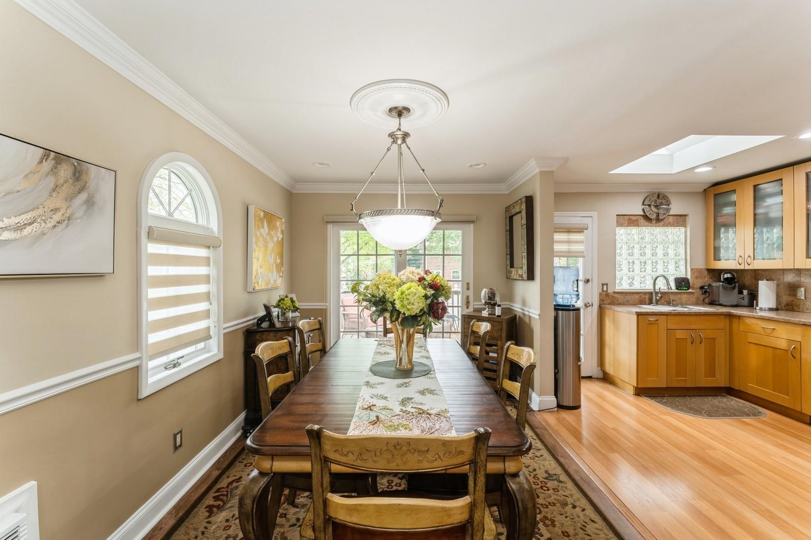18 Hawthorne Lane, Valley Stream, New York image 14