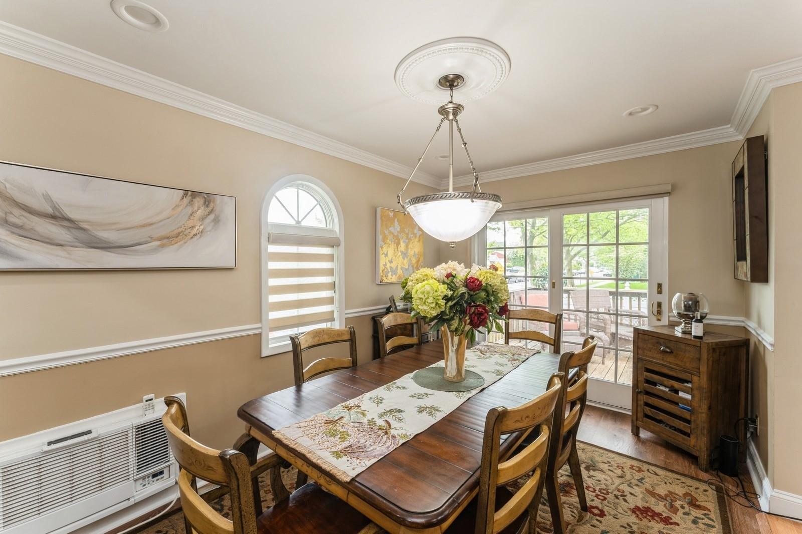 18 Hawthorne Lane, Valley Stream, New York image 15
