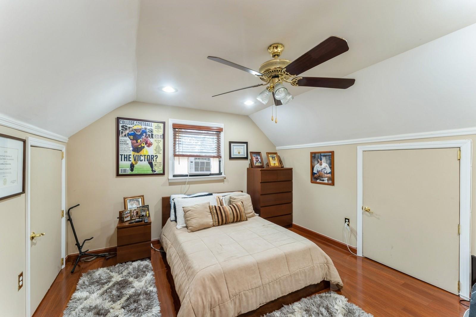 18 Hawthorne Lane, Valley Stream, New York image 23