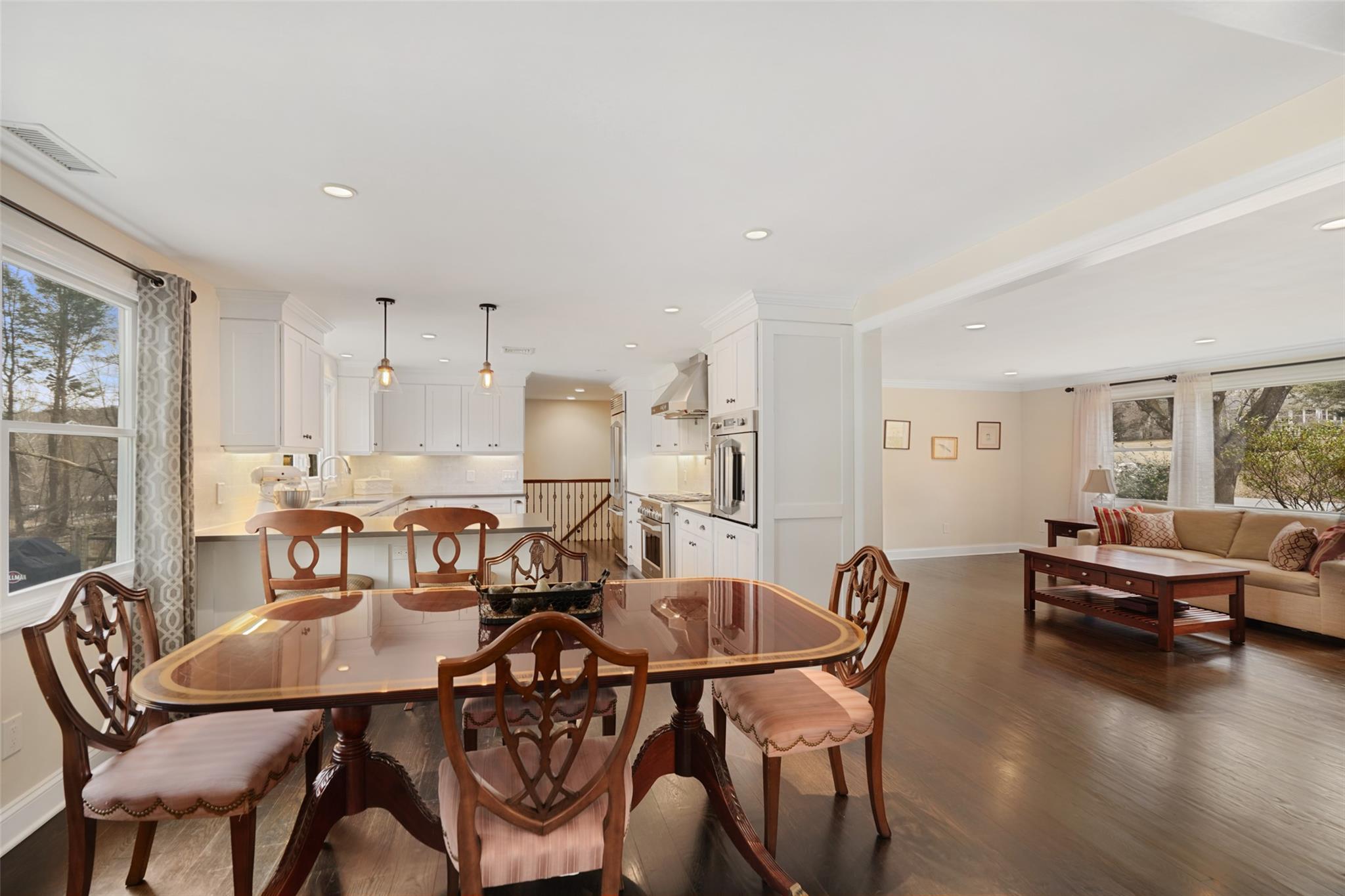4 Ivy Place, Bedford, New York image 5