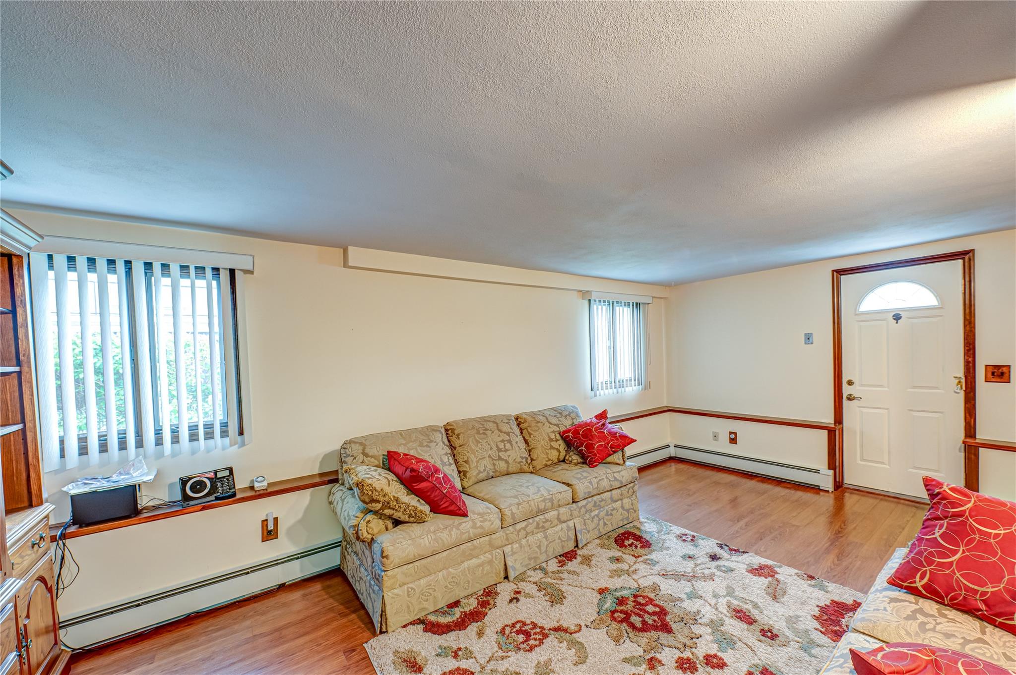 50 West Hampton Road, Lindenhurst, New York image 13
