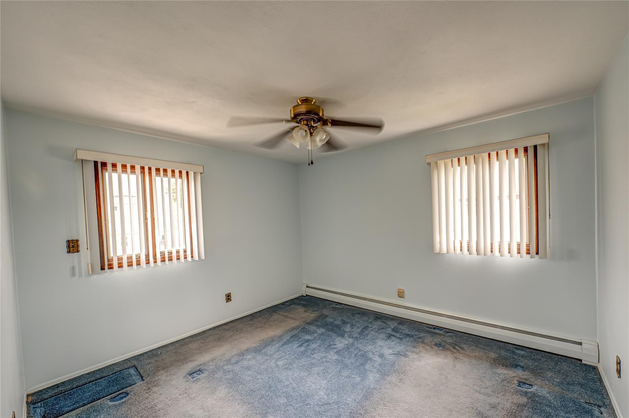 50 West Hampton Road, Lindenhurst, New York image 8