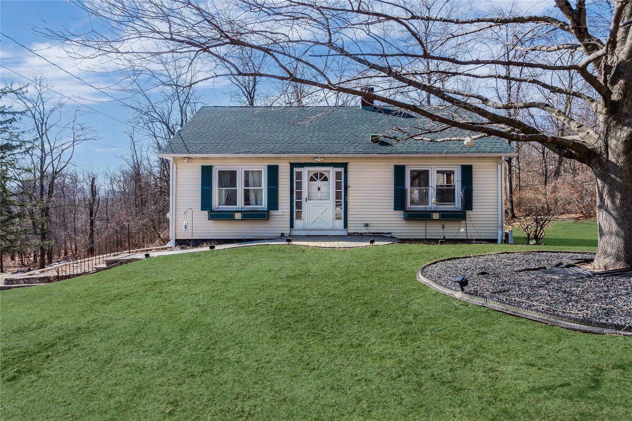 93 Weygant Hill, Highland Mills, New York image 1
