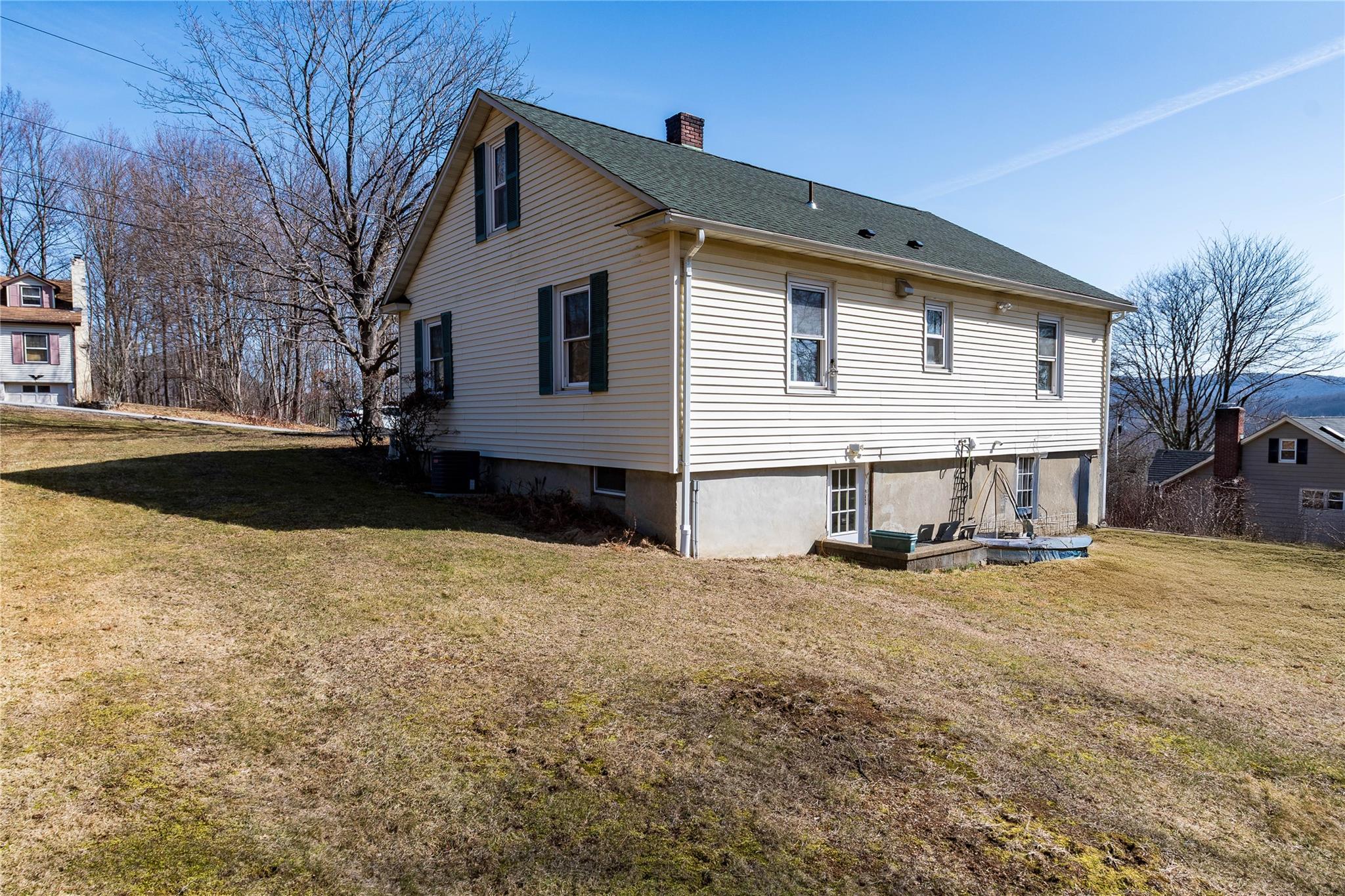 93 Weygant Hill, Highland Mills, New York image 4