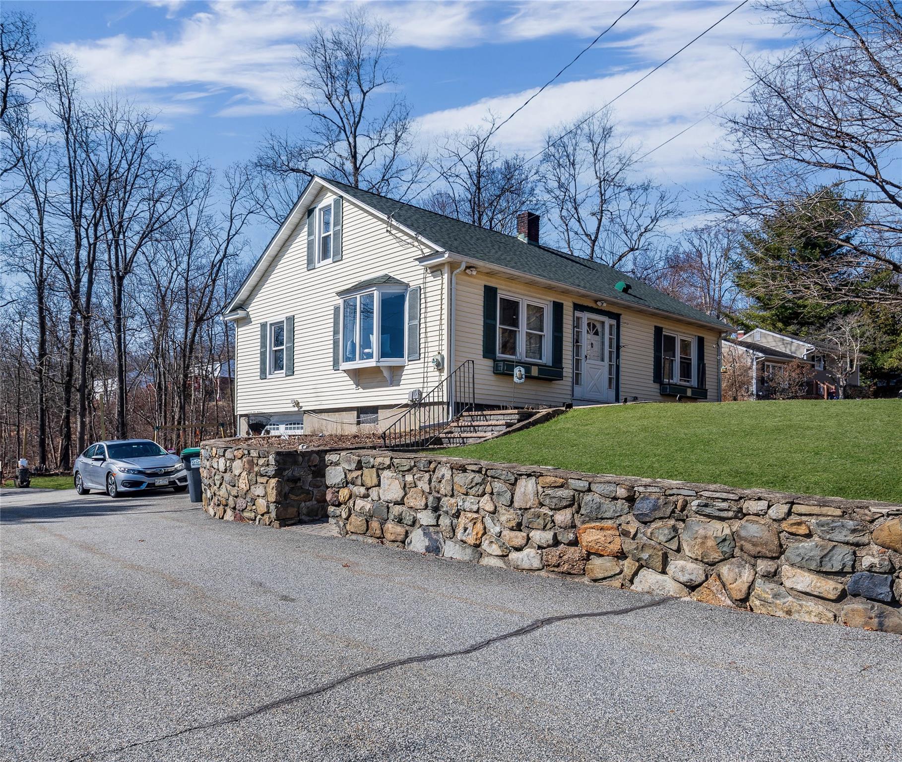 93 Weygant Hill, Highland Mills, New York image 3