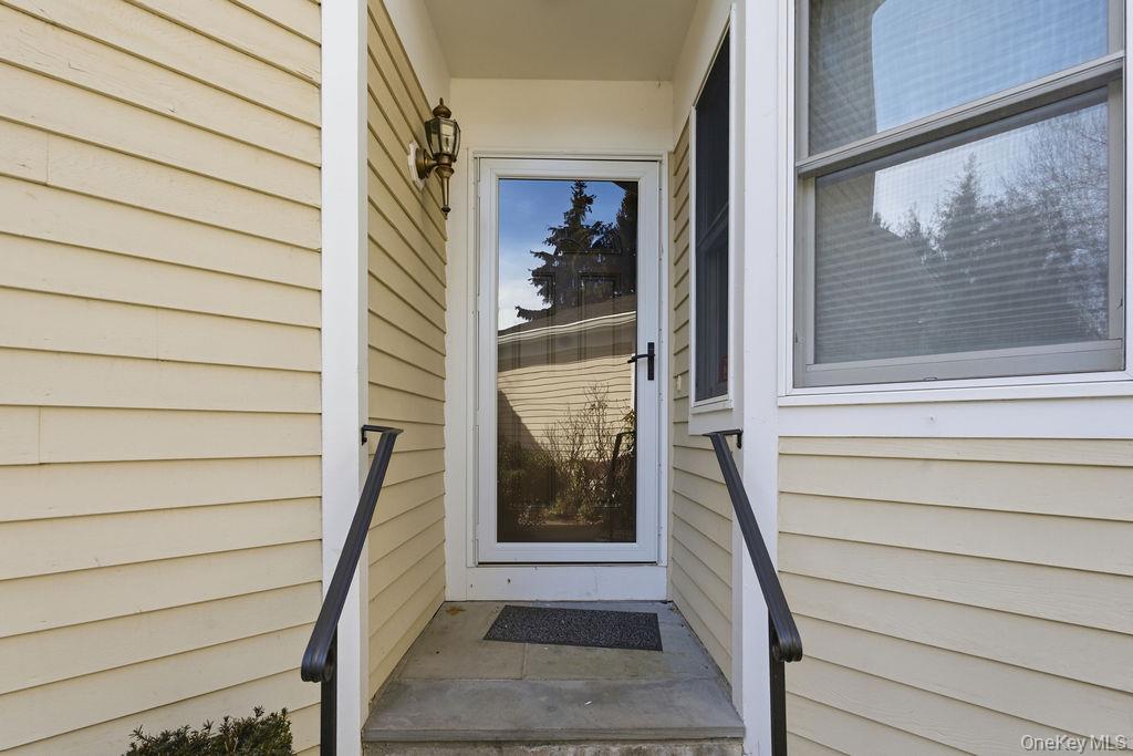 305 Glenwood Drive 3-3