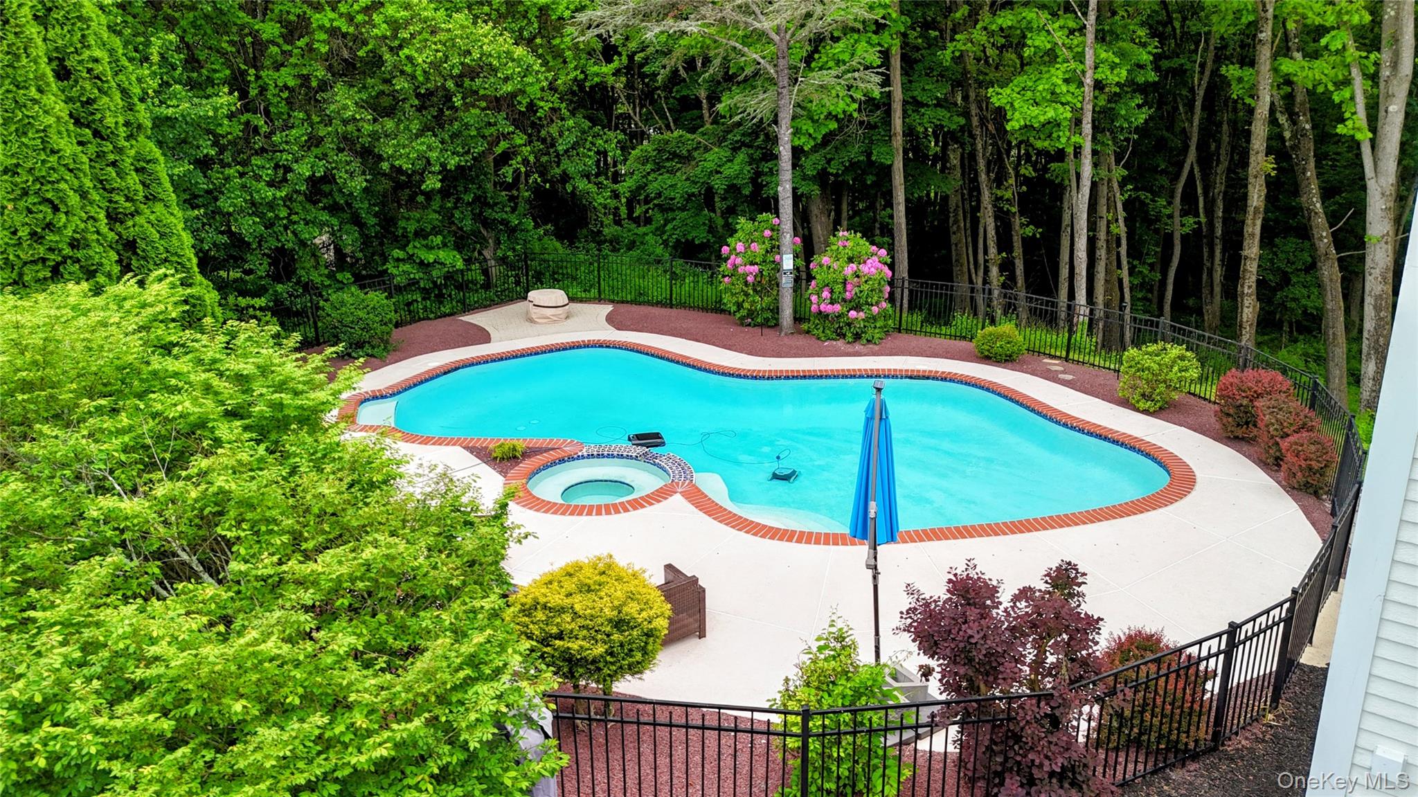 102 Beverly Road