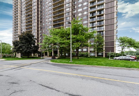 27110 Grand Central Parkway Unit 29S, Floral Park, NY 11005 - MLS#: 1050400