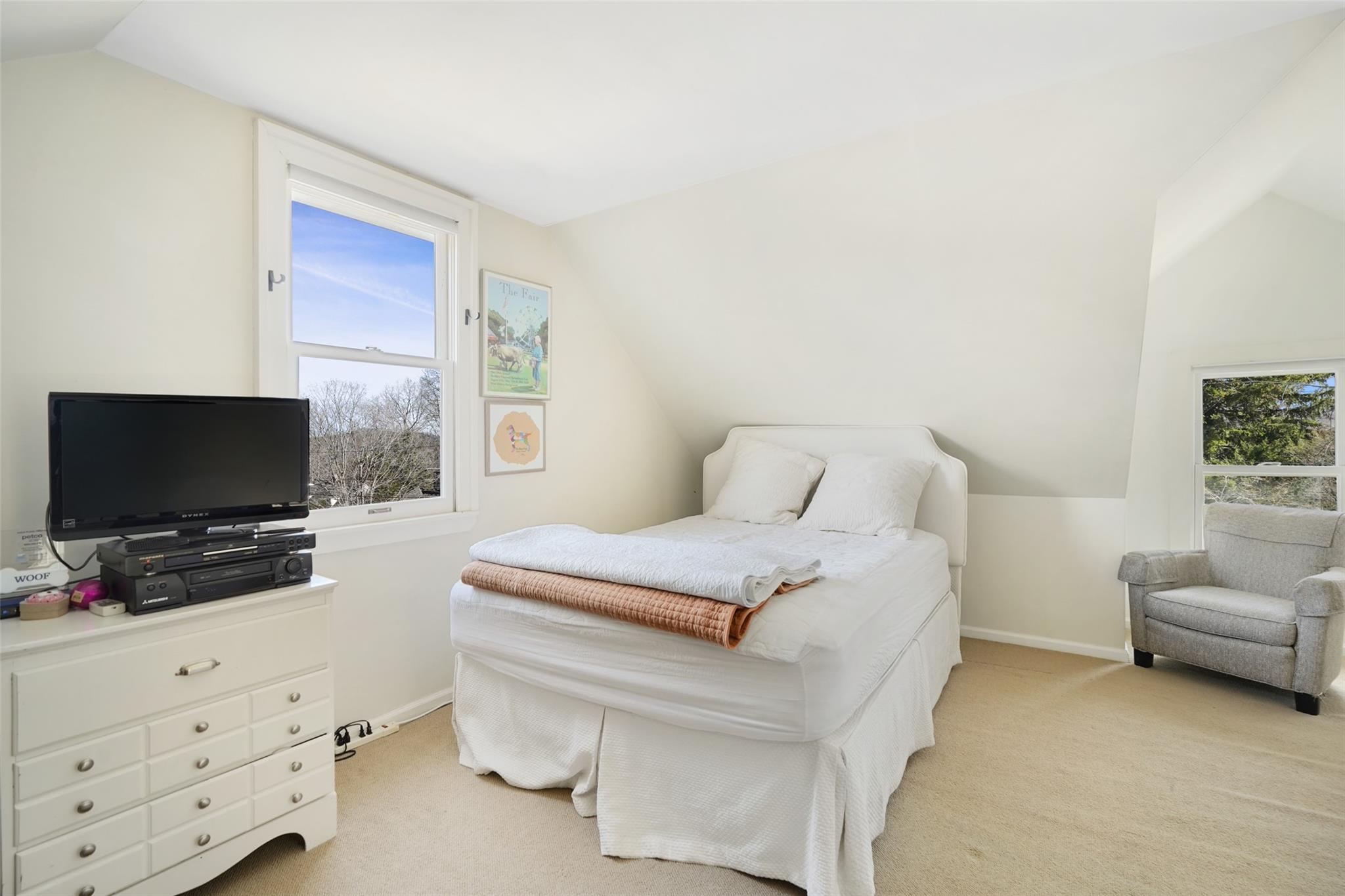 37 Hillside Avenue, Katonah, New York image 17