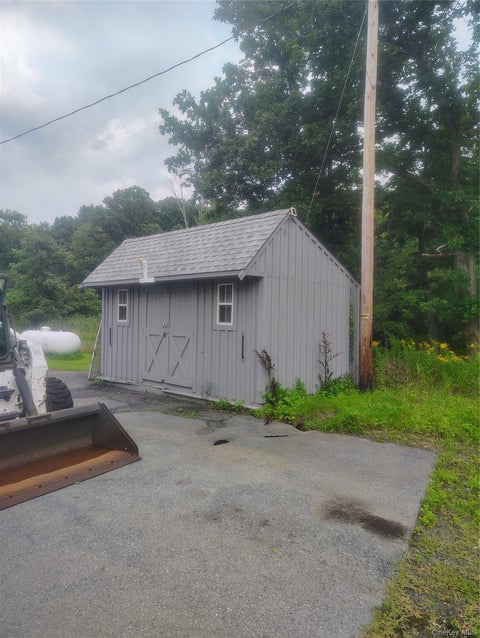Photo of 634 Eatontown Road, Port Jervis, NY 12771 (MLS # 1066480)