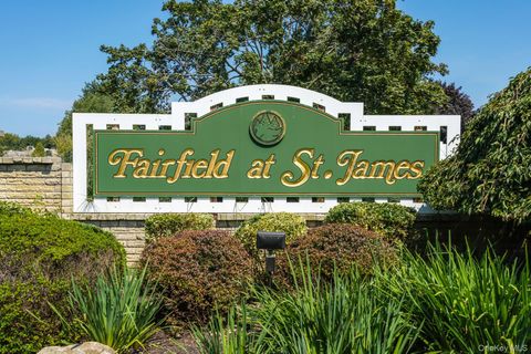 Photo of 309 Flair Drive, Saint James, NY 11780 (MLS # 994205)