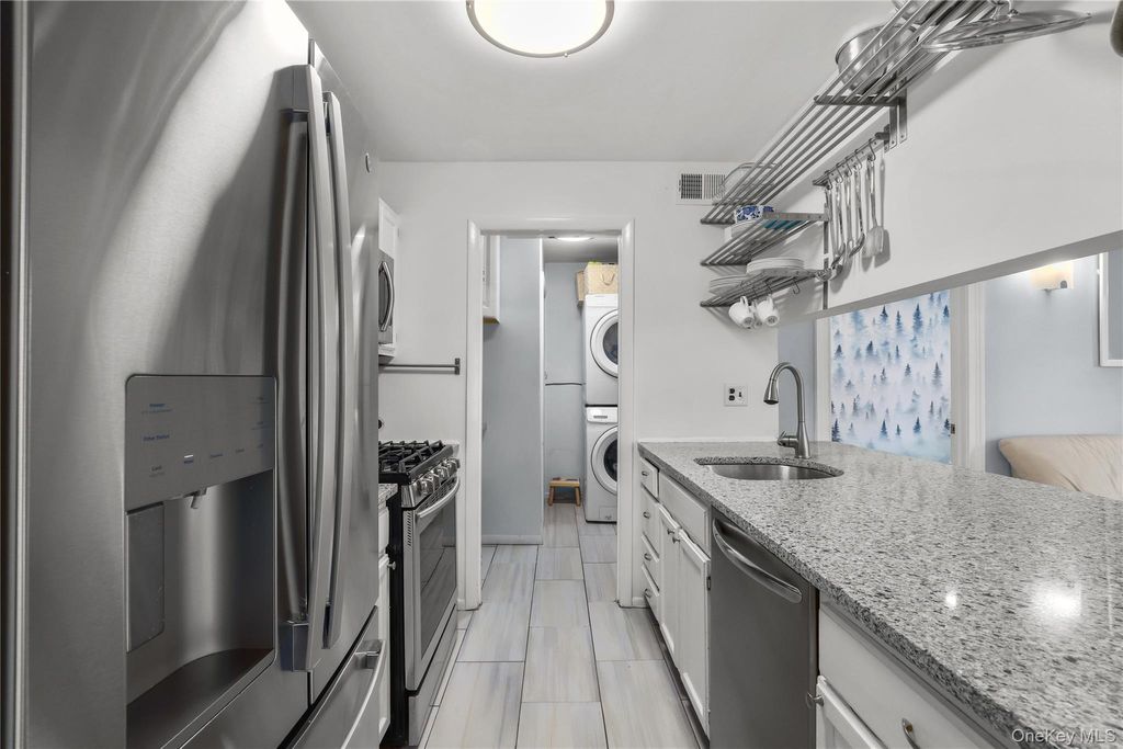 Photo of 103 Carrollwood Drive, Tarrytown, NY 10591 (MLS # 943157)