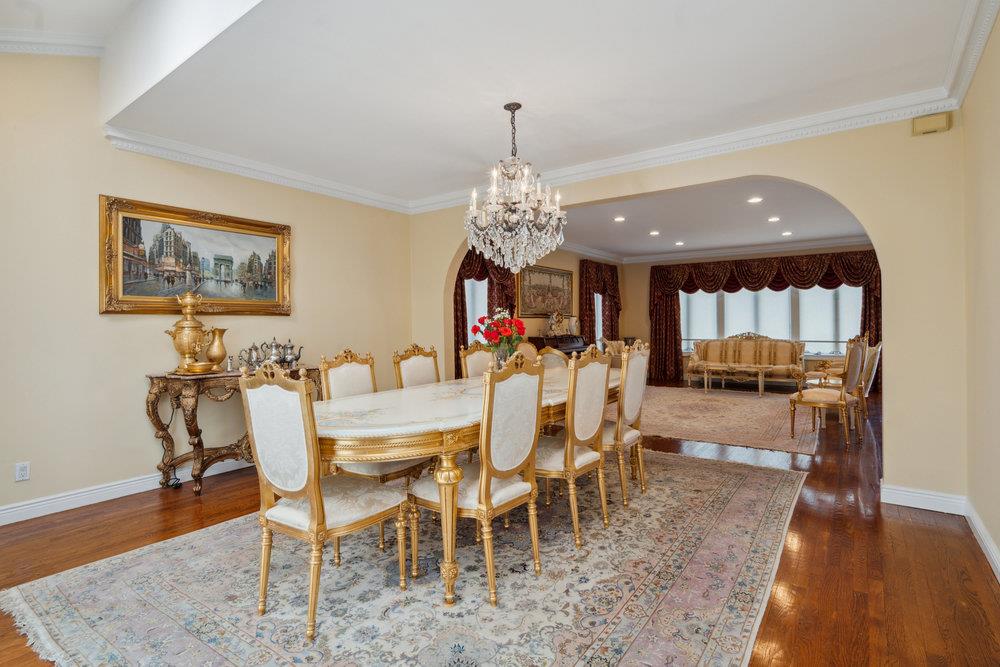 44 Netz Place, Albertson, New York image 13