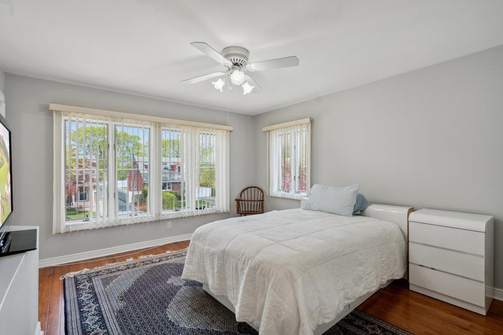 44 Netz Place, Albertson, New York image 27