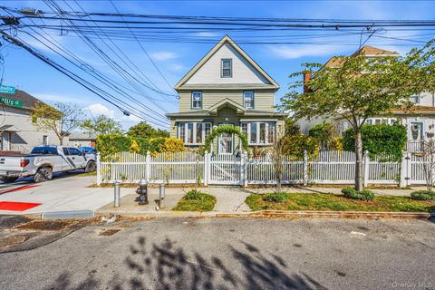 Multifamily For Sale - 18601 Nashville Boulevard<br/> Springfield Gardens, NY 11413