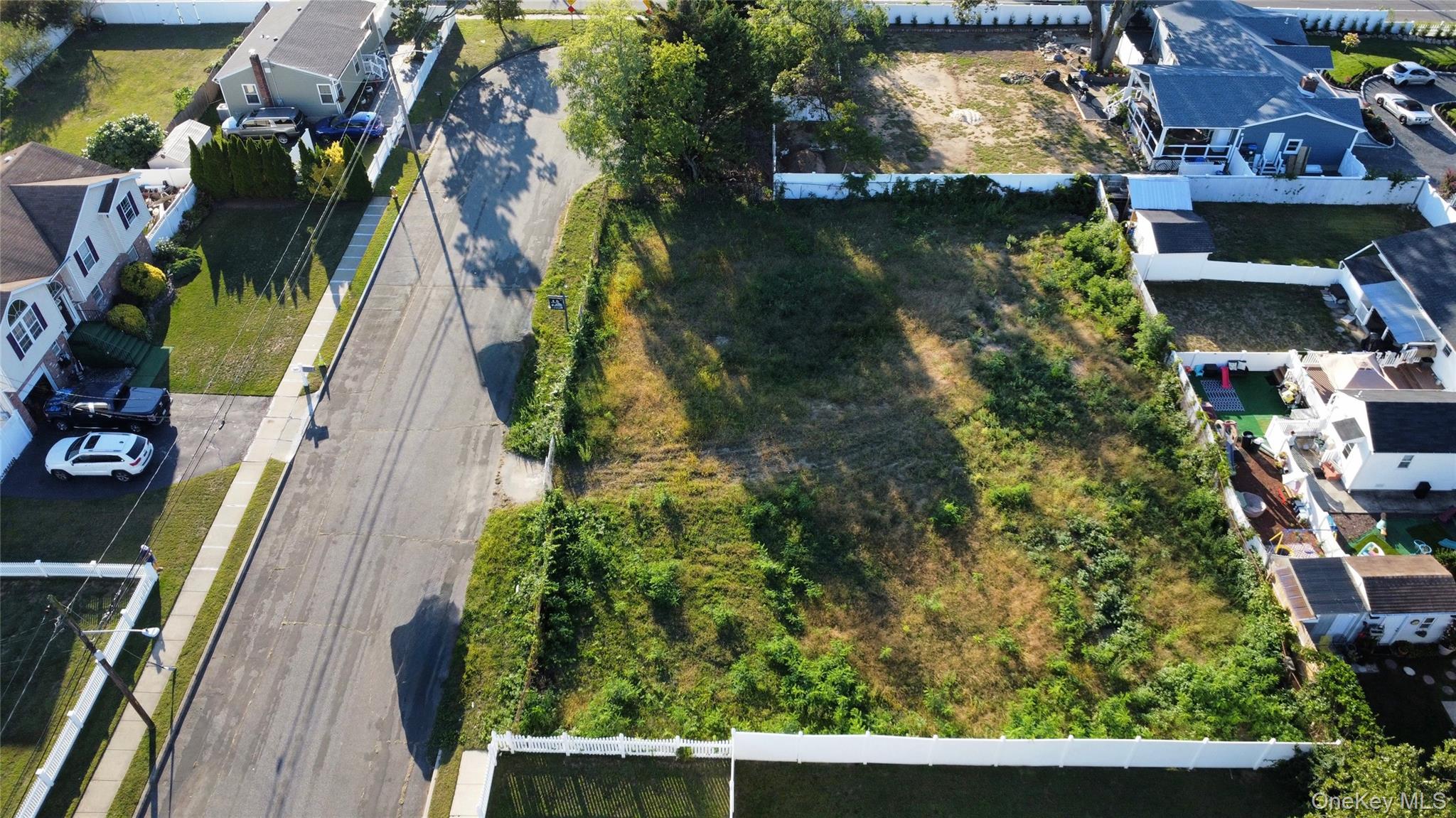 485 LOT A 42nd Street