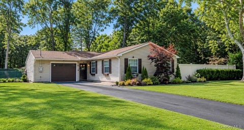 Homes For Sale - 28 Yaphank Avenue<br/> Suffolk County, Brookhaven, NY 11719