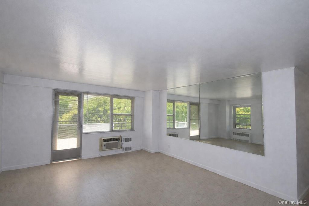 Photo of 12399 Flatlands Avenue #4J, Brooklyn, NY 11207 (MLS # 960736)