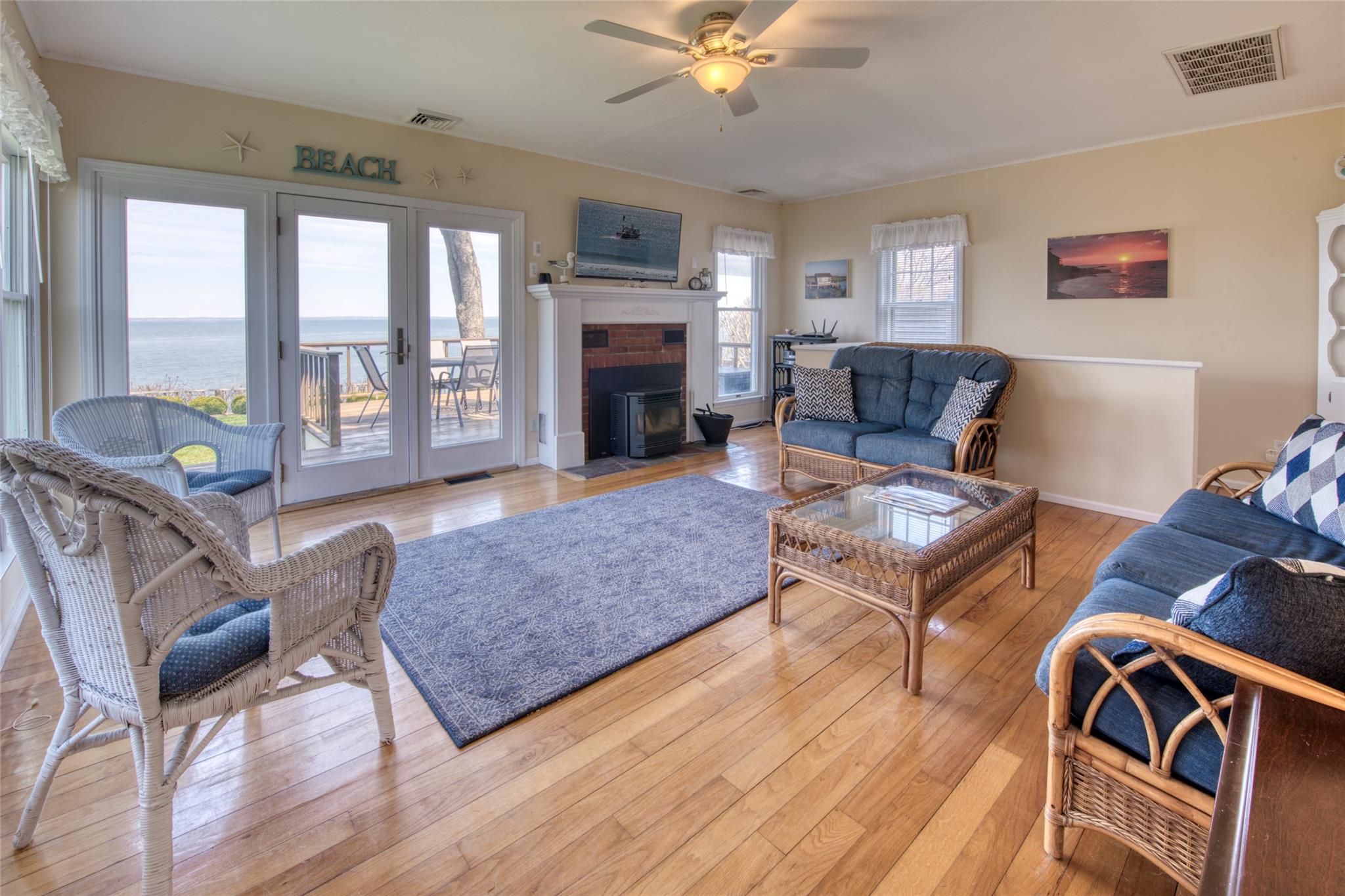 1155 Aquaview Avenue, East Marion, New York image 10