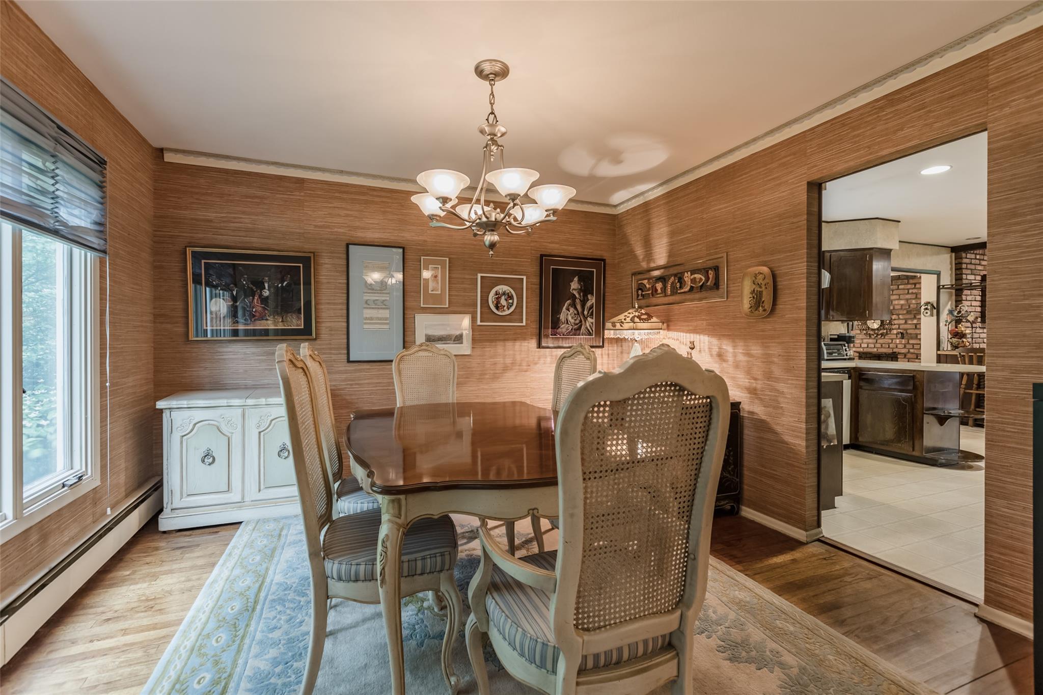 4 Ames Place, South Huntington, New York image 15