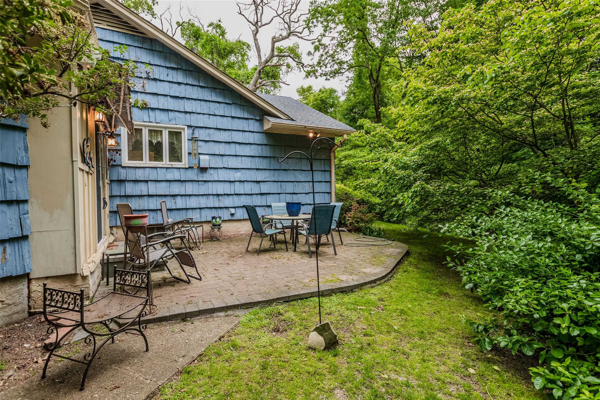 4 Ames Place, South Huntington, New York image 28