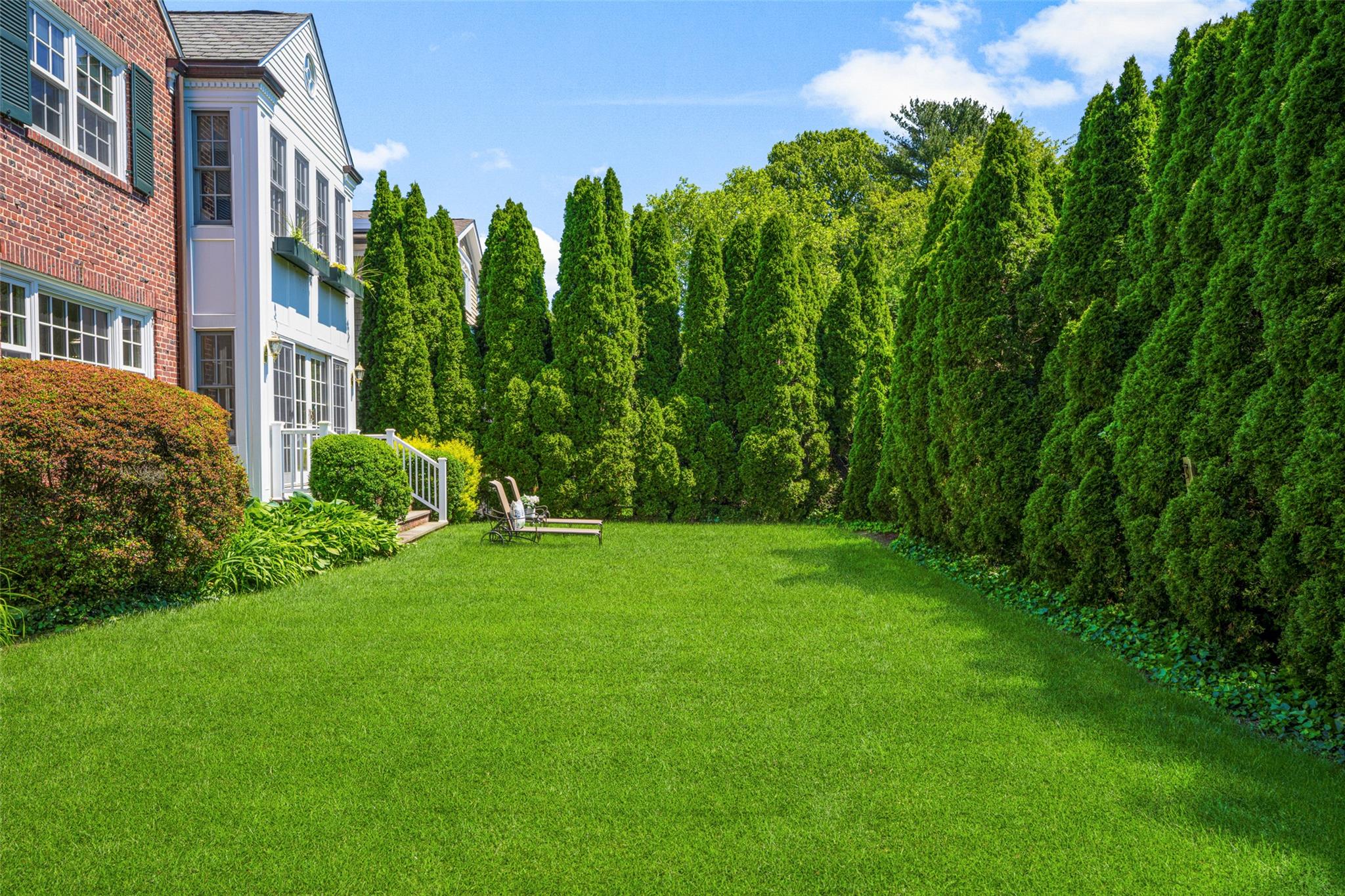 17 Byron Lane, Larchmont, New York image 42