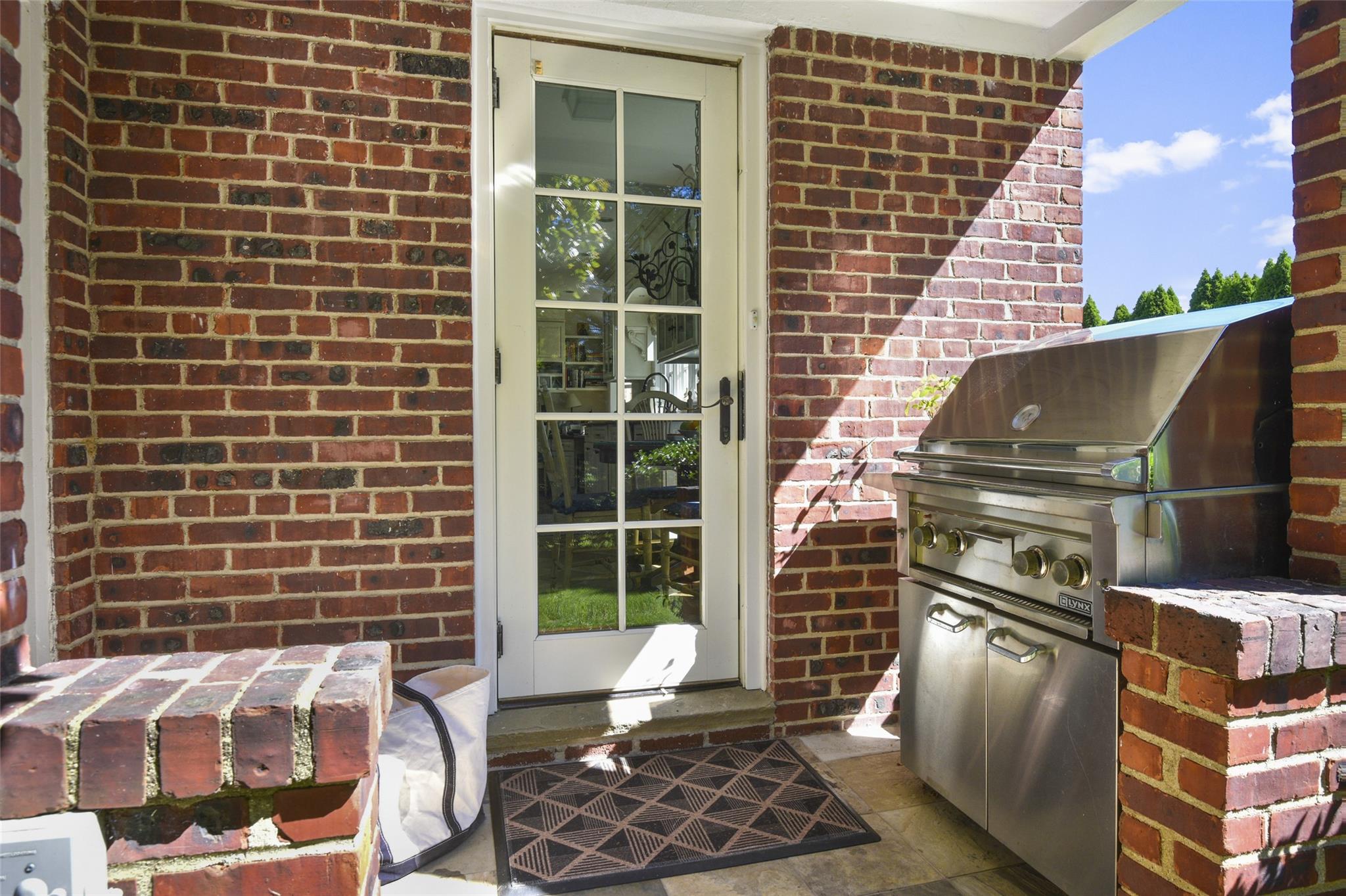 17 Byron Lane, Larchmont, New York image 38