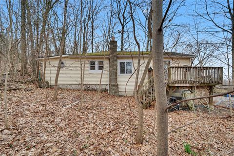 Photo of 15 Arcadian Trail, Monroe, NY 10950 (MLS # 978136)