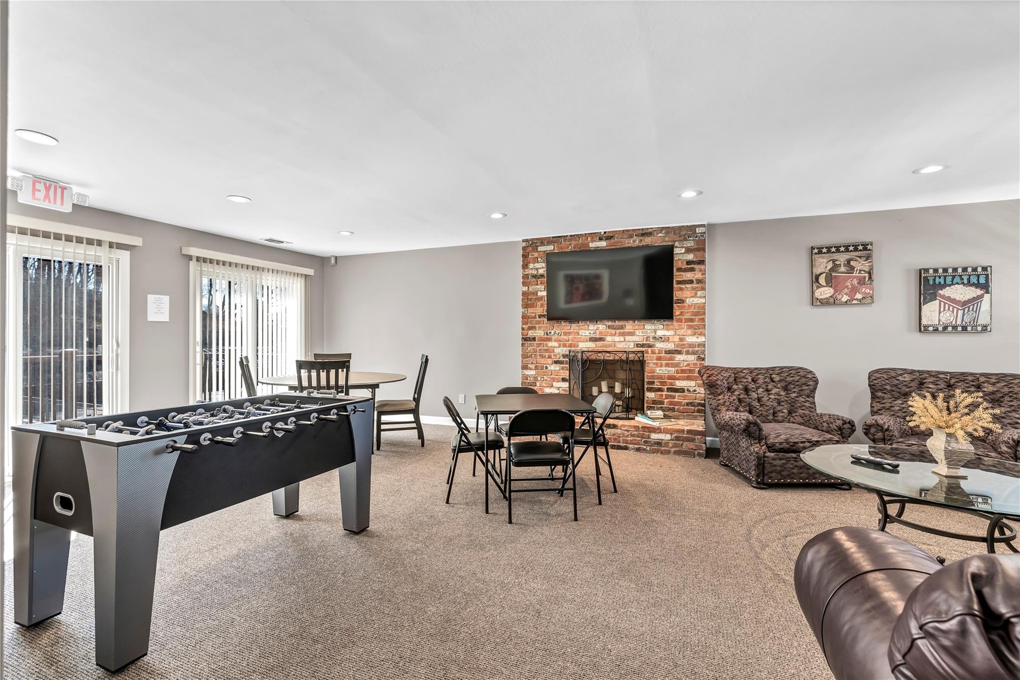 79 Woodlake Drive, Woodbury, New York image 38