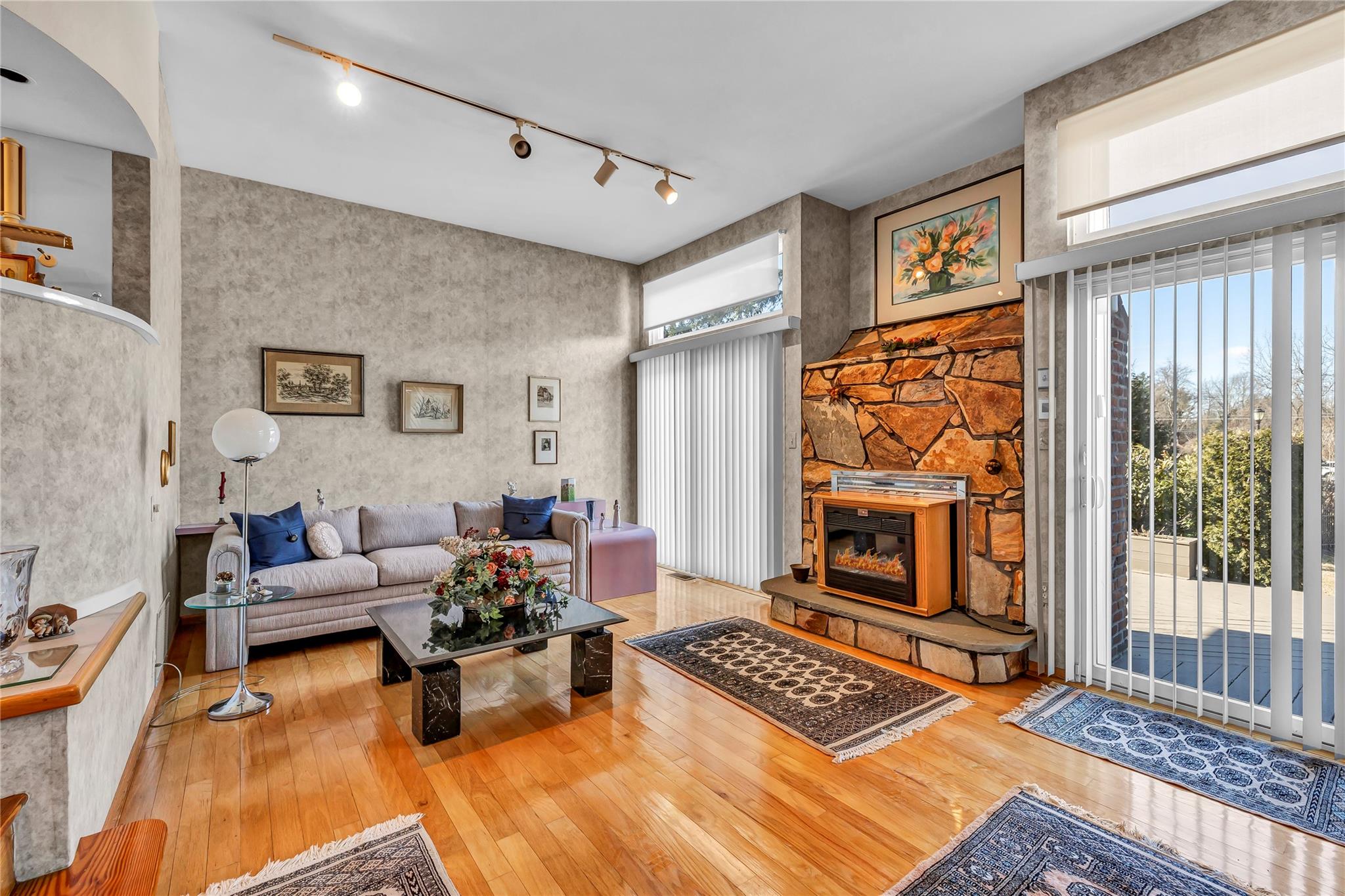 79 Woodlake Drive, Woodbury, New York image 13