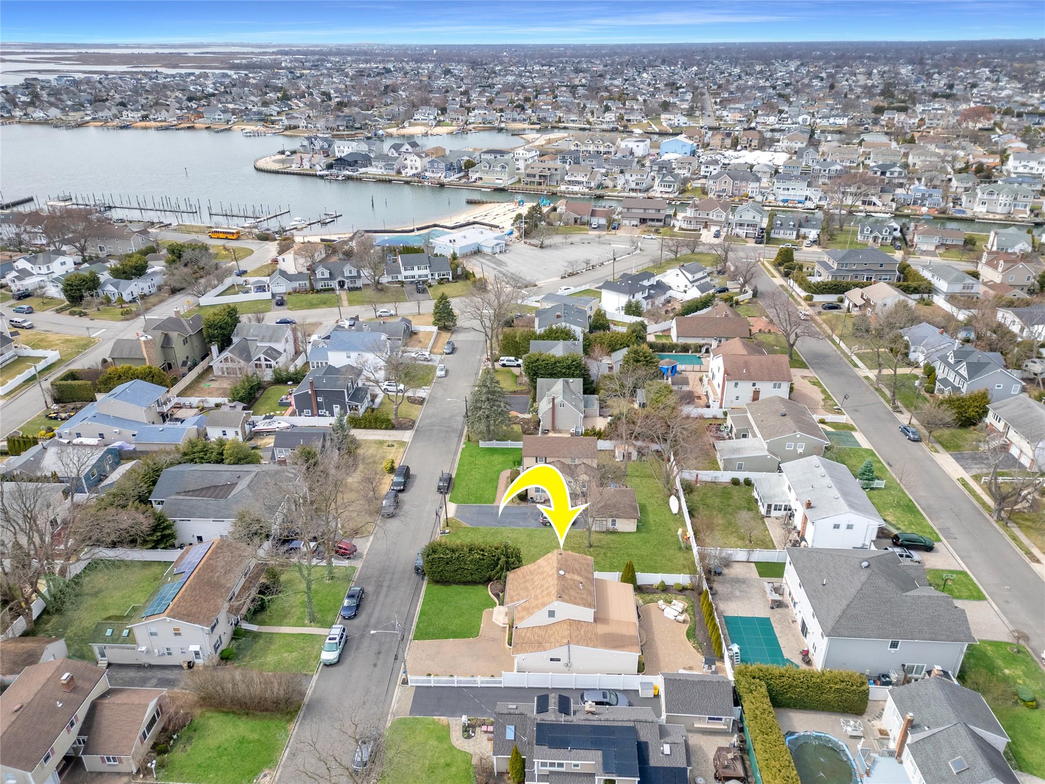 17 Fairview Road, Massapequa, New York image 31