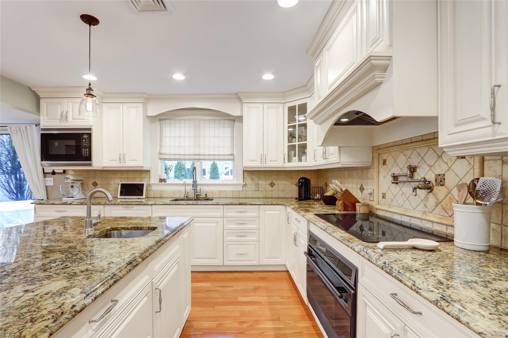 17 Fairview Road, Massapequa, New York image 12