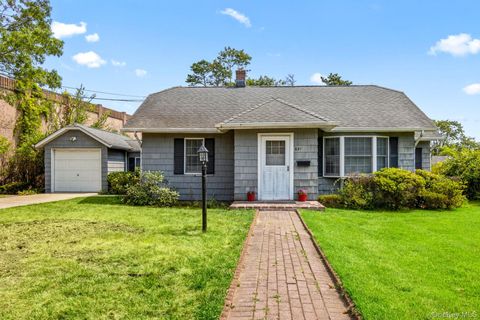 Photo of 651 Sayville Avenue, Sayville, NY 11782 (MLS # 899656)