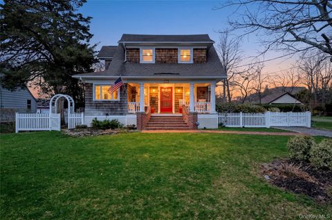 125 S Bayview Avenue Amityville NY 11701