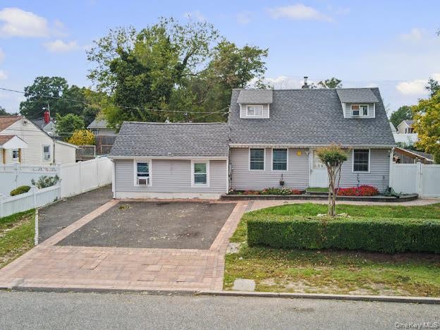 Photo of 126 Claywood Drive, Brentwood, NY 11717 (MLS # 1058896)