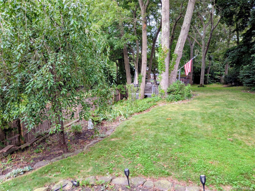 Photo of 149 Grassy Pond Drive S, Smithtown, NY 11787 (MLS # 1036970)