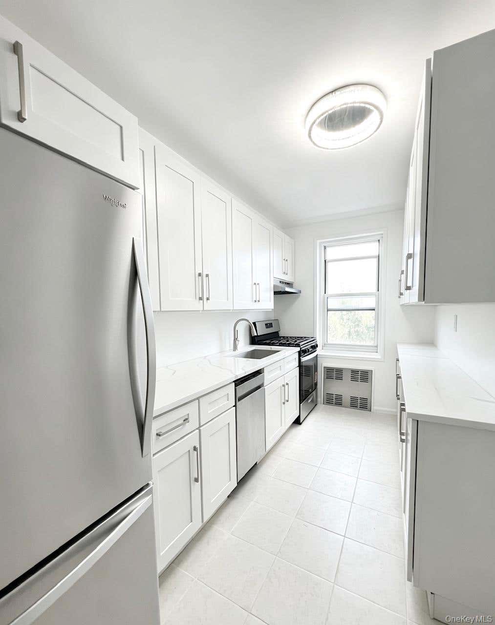 Photo of 3410 75th street ST #5J, Jackson Heights, NY 11372 (MLS # 1023124)