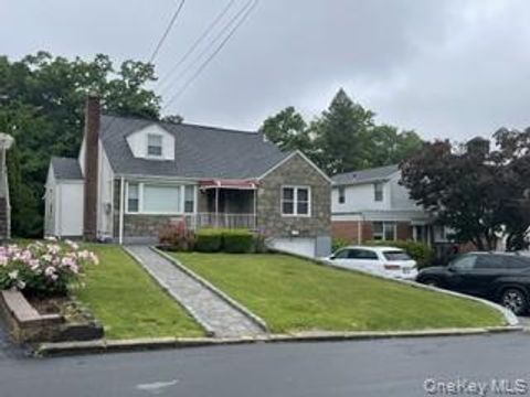 Homes For Sale - 107 Hayward Street<br/> Yonkers, NY 10704