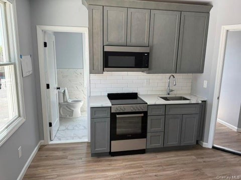 Apartment For Rent - 10-12 Main Street #2<br/> Suffolk County, Kings Park, NY 11754