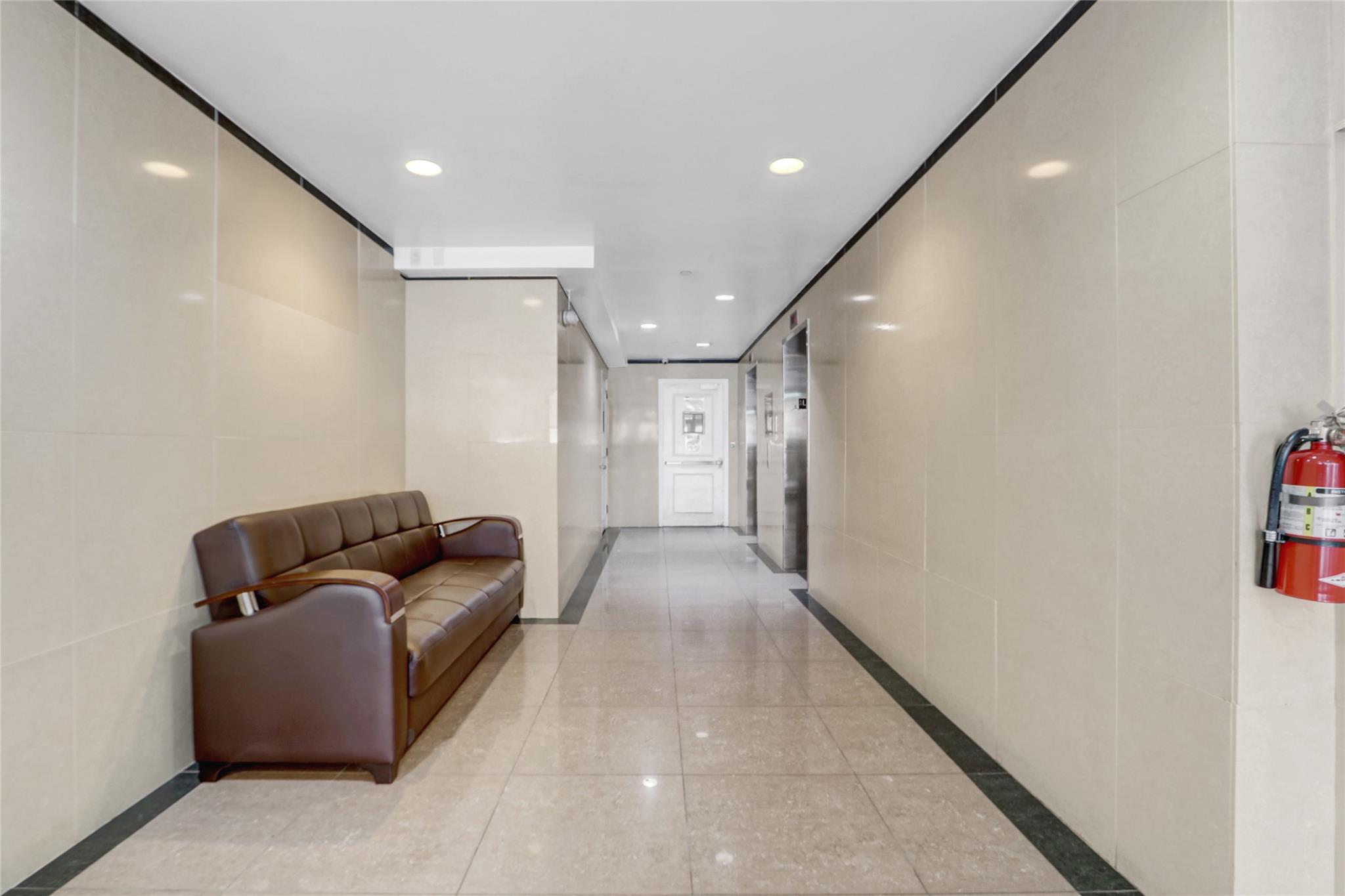 4317 Union Street 5A