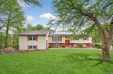 Multifamily For Sale - 81 Brandy Lane<br/> Dutchess County, Wappingers Falls, NY 12590