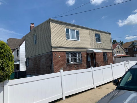 Multifamily For Sale - 217-05 104th Avenue<br/> Queens Village, NY 11429