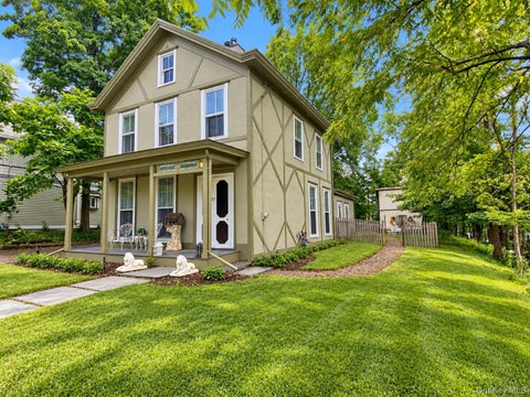 Photo of 85 West Street, Warwick, NY 10990 (MLS # 1046455)